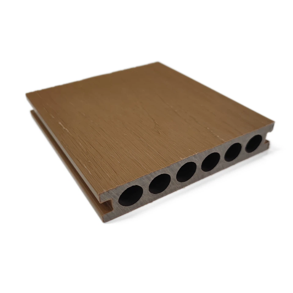 138*23 Waterproof WPC Decking For Outdoor Use